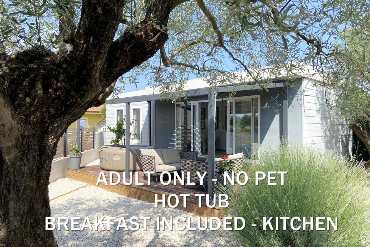 Boutique Mobile Homes Ulikarovinj (Adults Only) エクステリア 写真